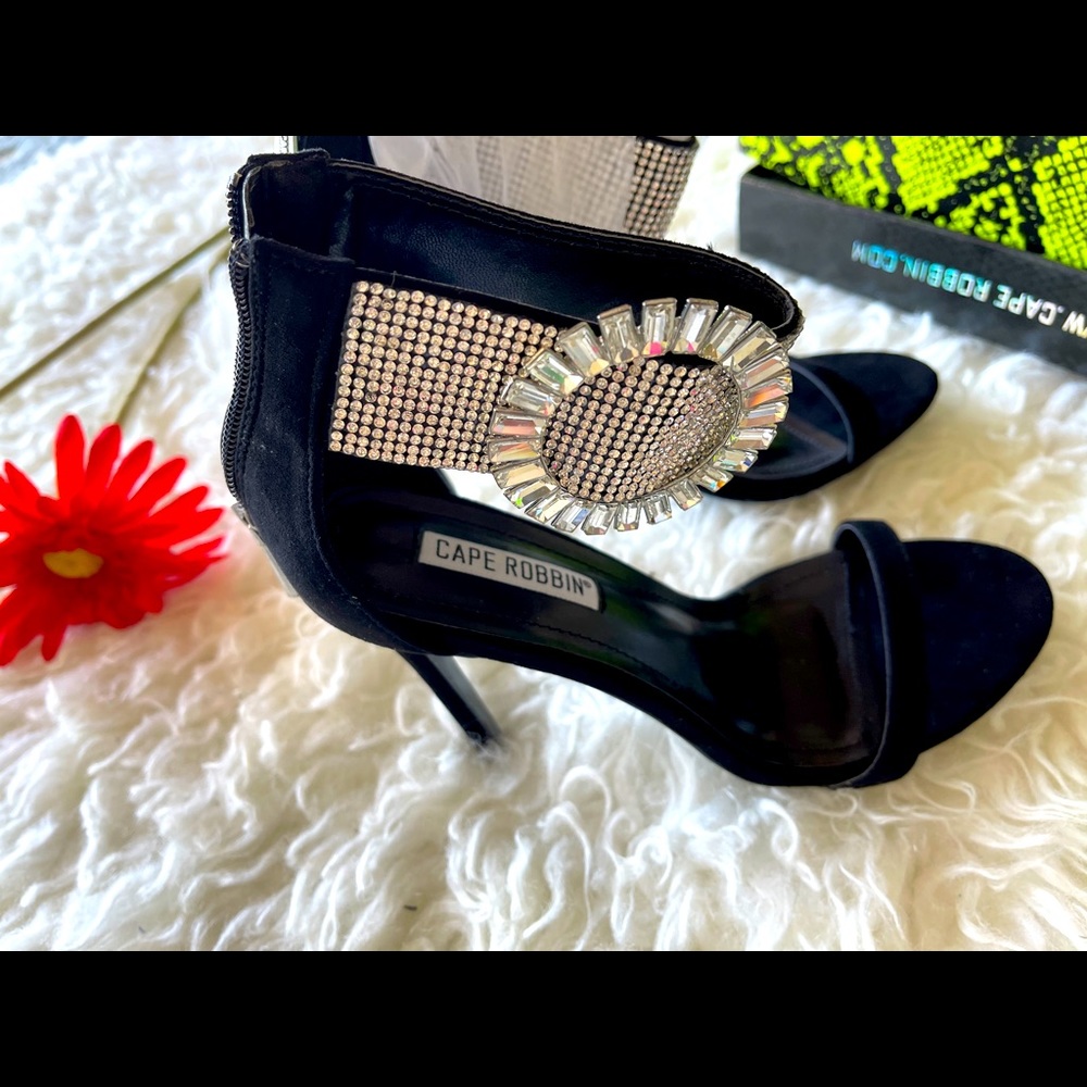 Heels with ankle belt